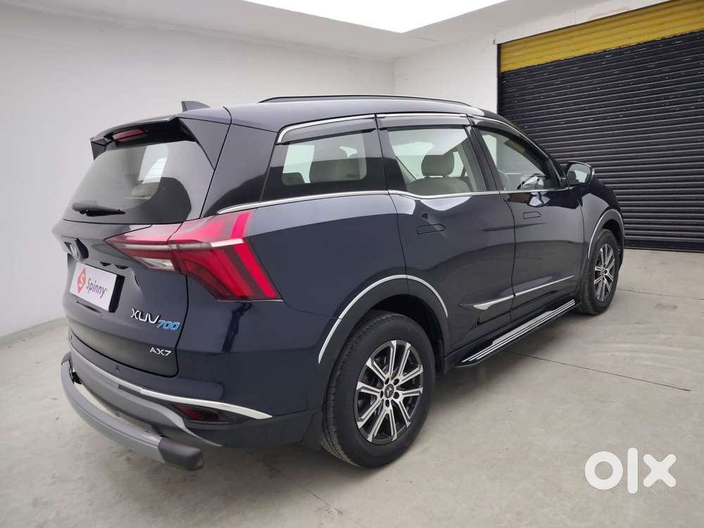Mahindra Xuv700 2.0 Ax 7 Petrol At Str, 2023, Petrol