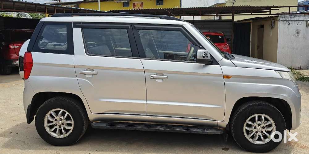 Mahindra Tuv 300 2015 Diesel Good Condition