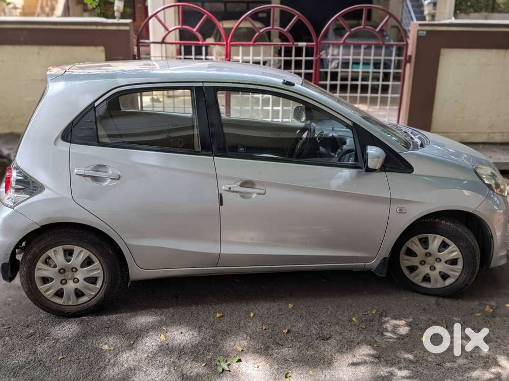 Honda Brio 2012 Petrol Well Maintained