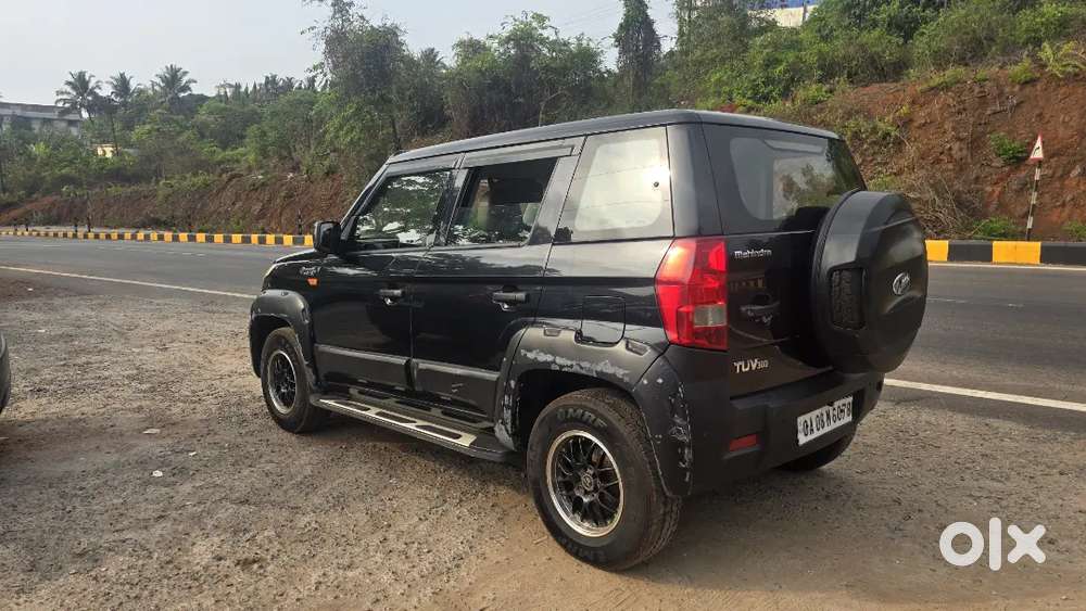 Mahindra Tuv 300 2016