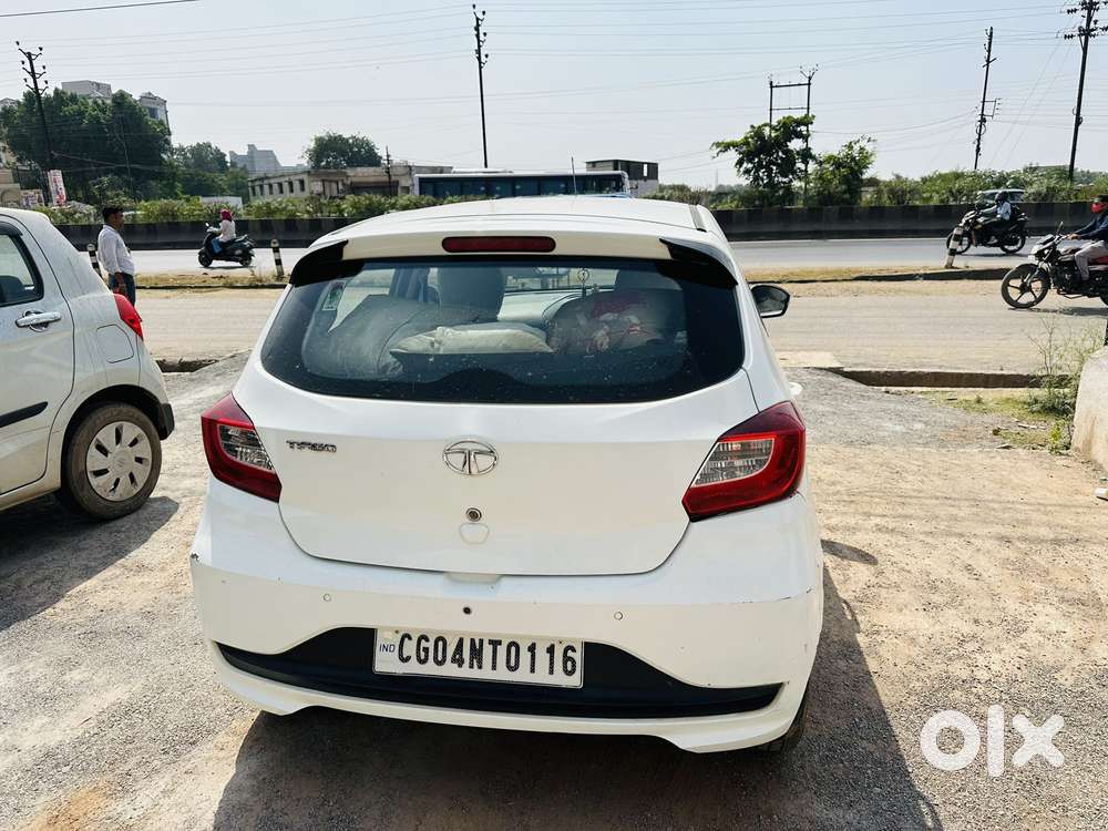 Tata Tiago 1.05 Revotorq Xt, 2022, Petrol