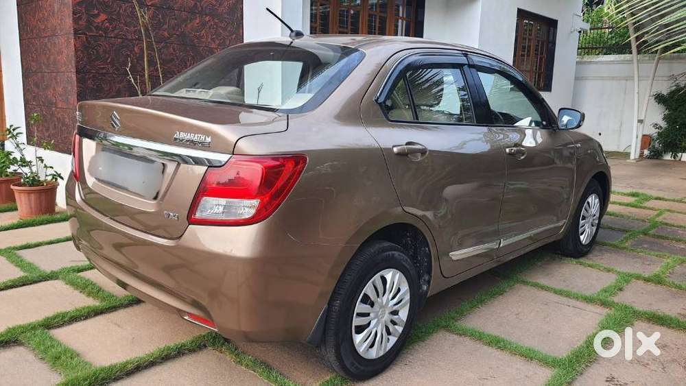 Maruti Suzuki Dzire 1.2 Vxi, 2017, Petrol