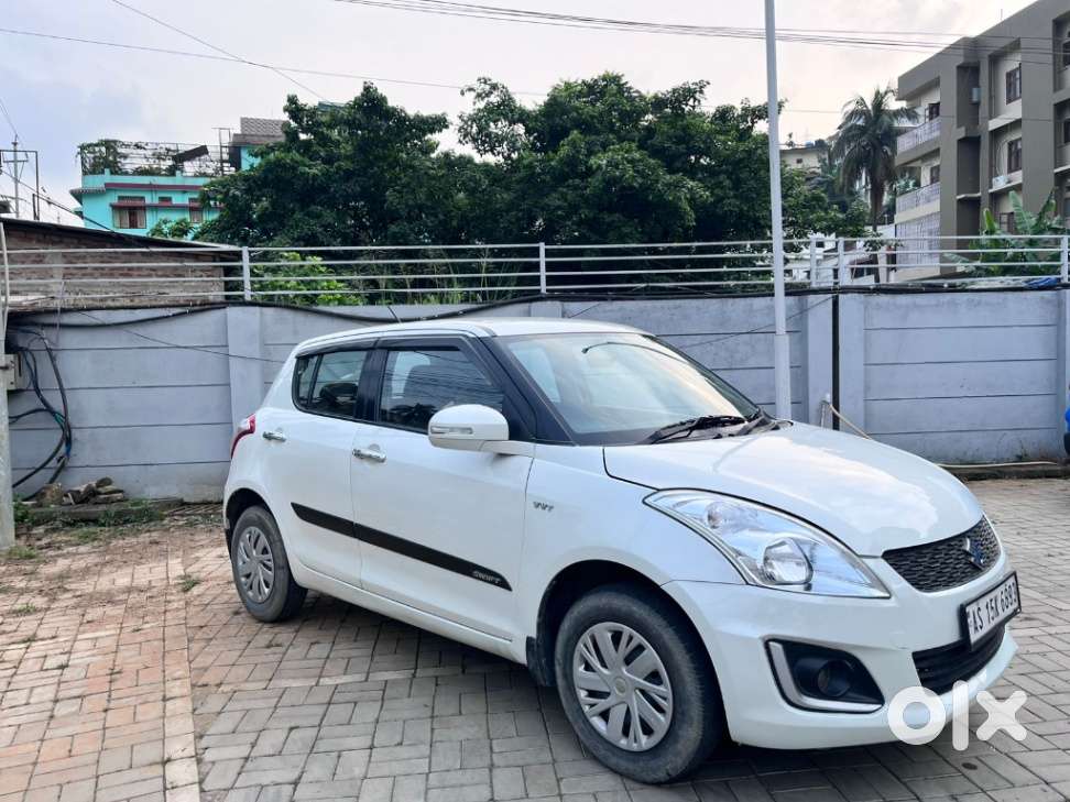 Maruti Suzuki Swift Vxi 1.2 Abs Bs-iv, 2017, Petrol