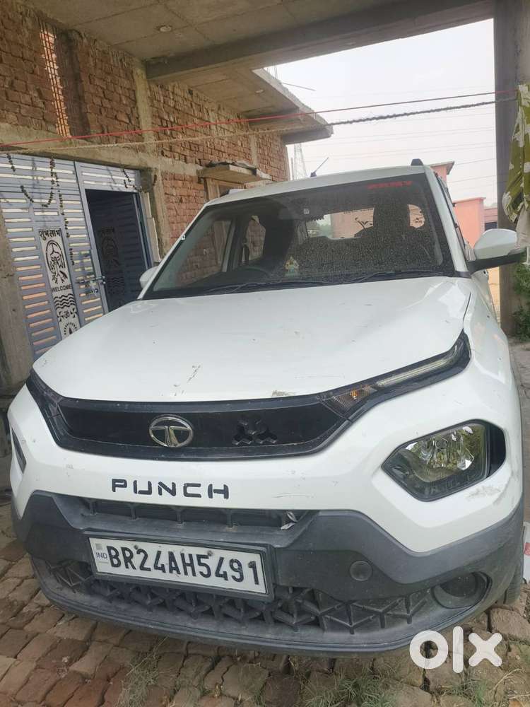 Tata Punch 2022 Petrol 18000 Km Driven