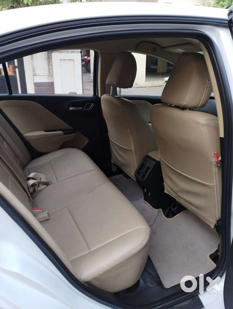 Honda City V Mt Exclusive, 2022, Petrol
