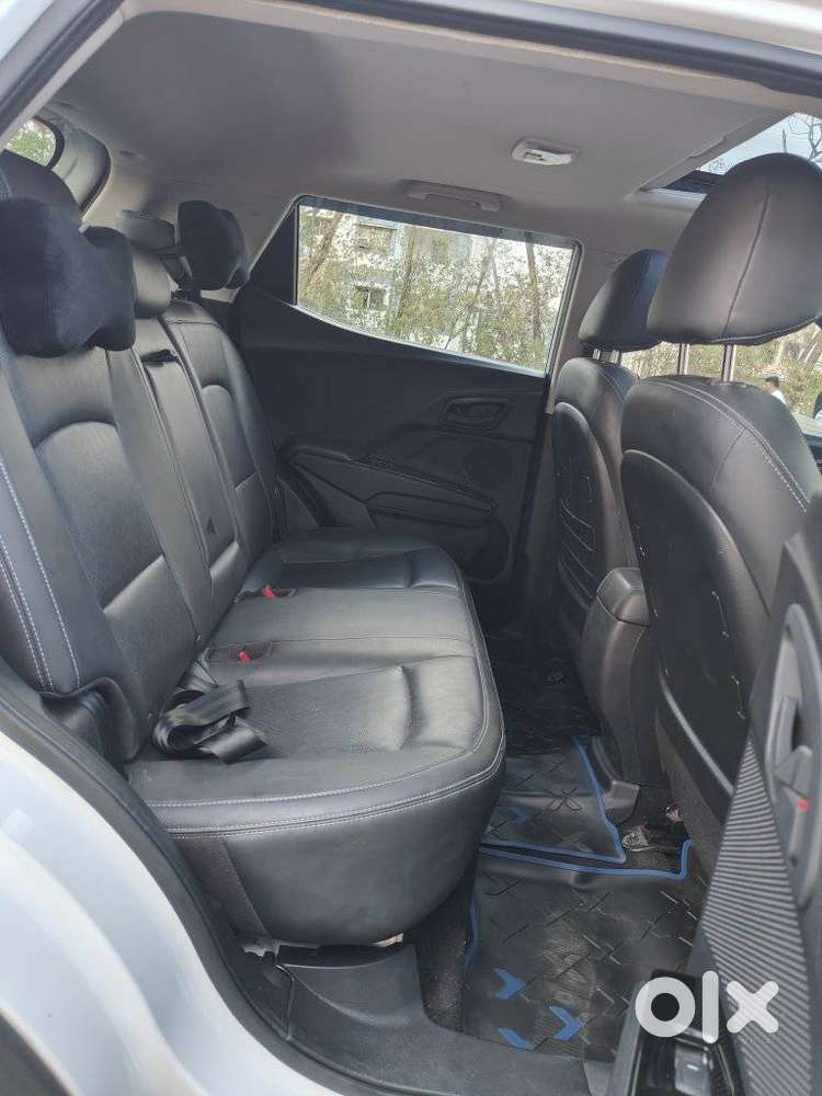 Mahindra Xuv400 Ev El Fast Charger, 2023, Electric
