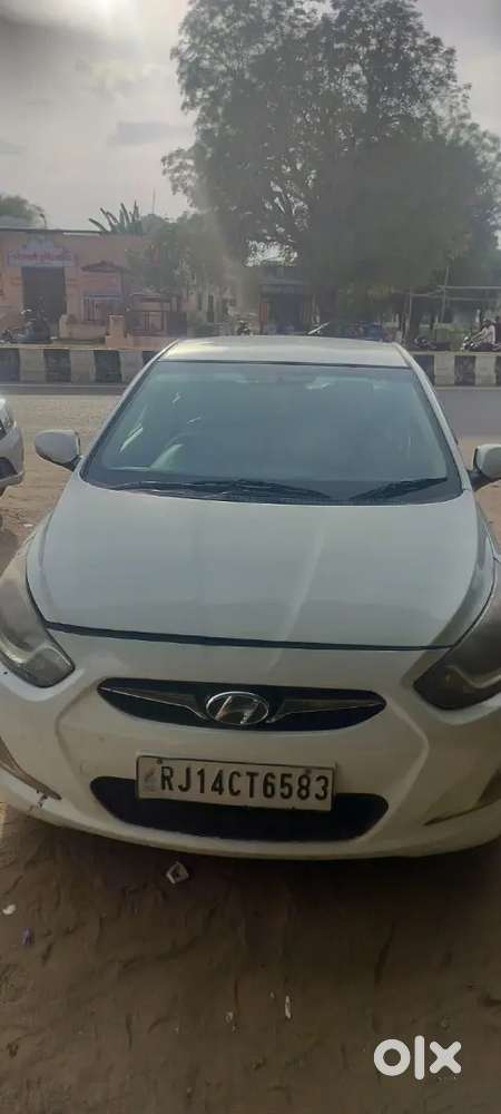 Hyundai Verna 2013 Diesel 100000 Km Driven