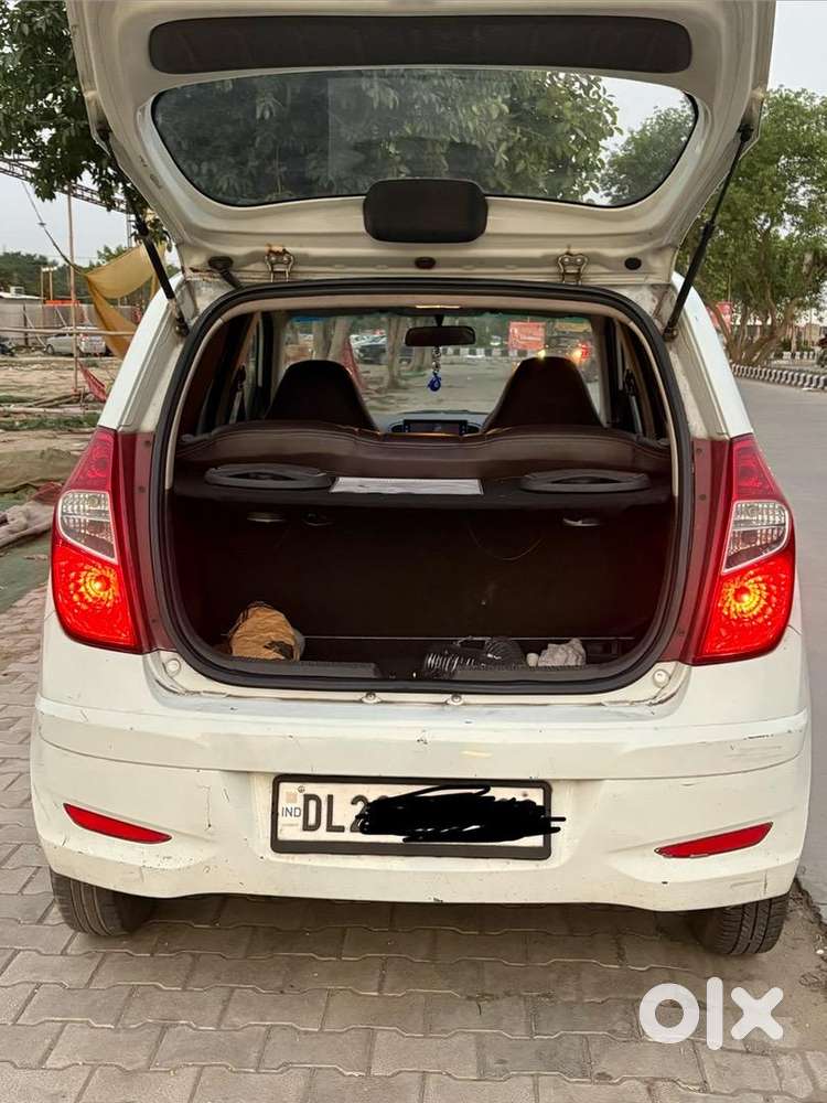 Hyundai I10 Era 2012 (petrol) – 82,960 Km  Single Owner