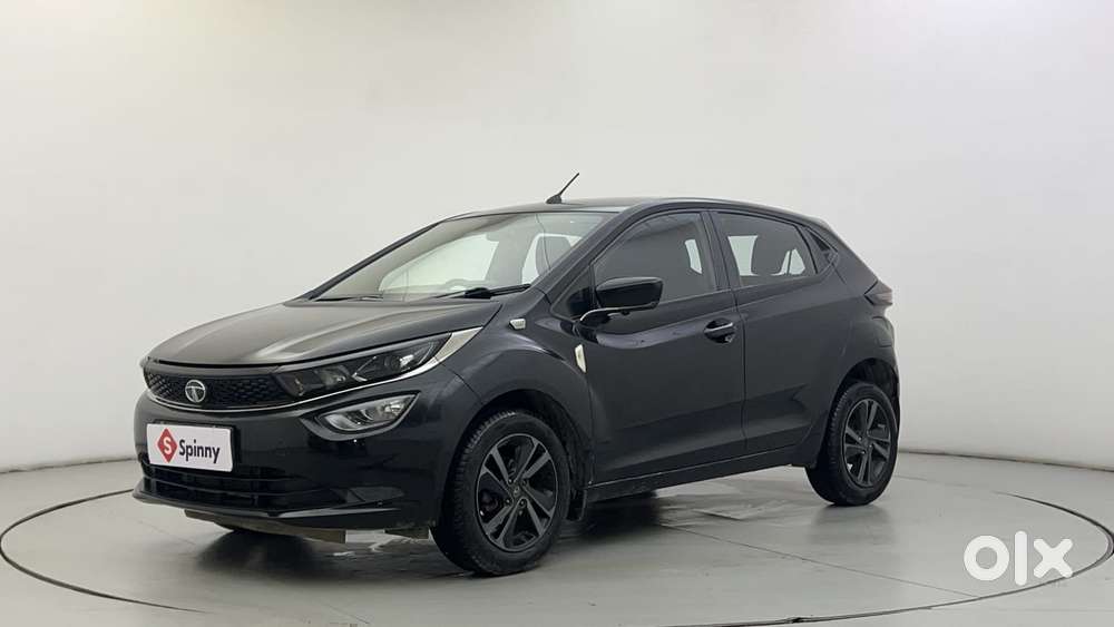 Tata Altroz 1.2 Xza Plus Dark Edition Dct, 2022, Petrol