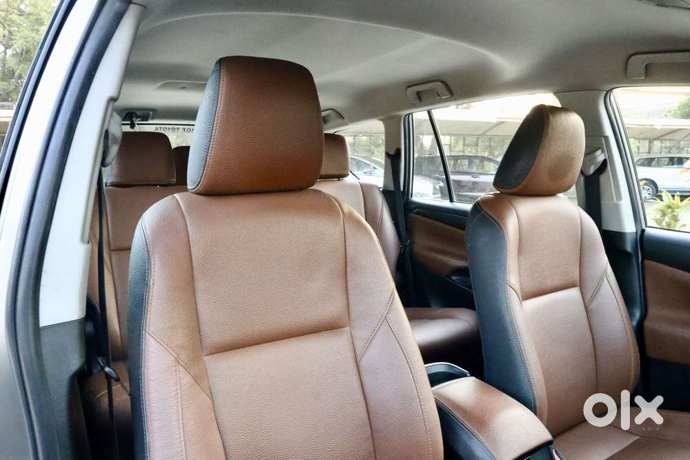 Toyota Innova Crysta [2020-ongoing] 2.4 Gx At 7 Str, 2021, Diesel