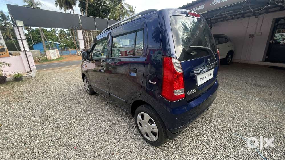 Maruti Suzuki Wagon R 1.0 2010-2019 Vxi (o), 2017, Petrol