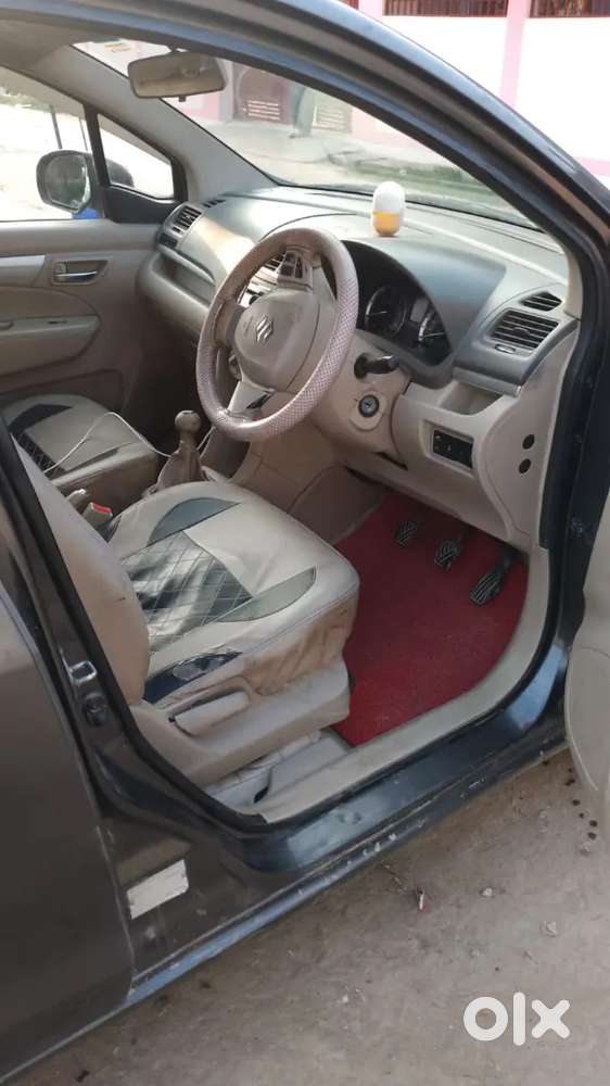 Maruti Ertiga Smart Hybrid 2018 Model