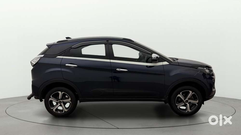 Tata Nexon 1.2 Revotron Xza Plus, 2022, Petrol