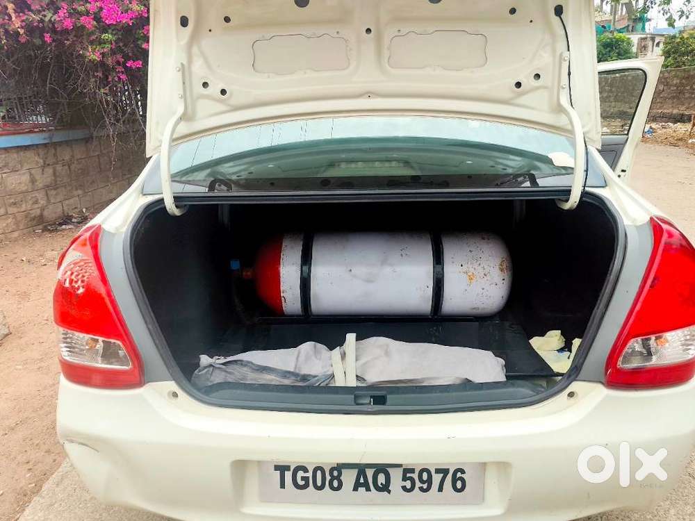 Toyota Etios 2010-2012 G, 2011, Petrol