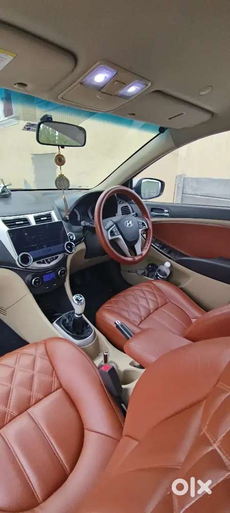 Hyundai Fluidic Verna 2012