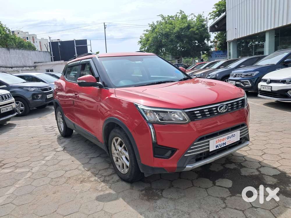 Mahindra Xuv300 W8, 2022, Petrol
