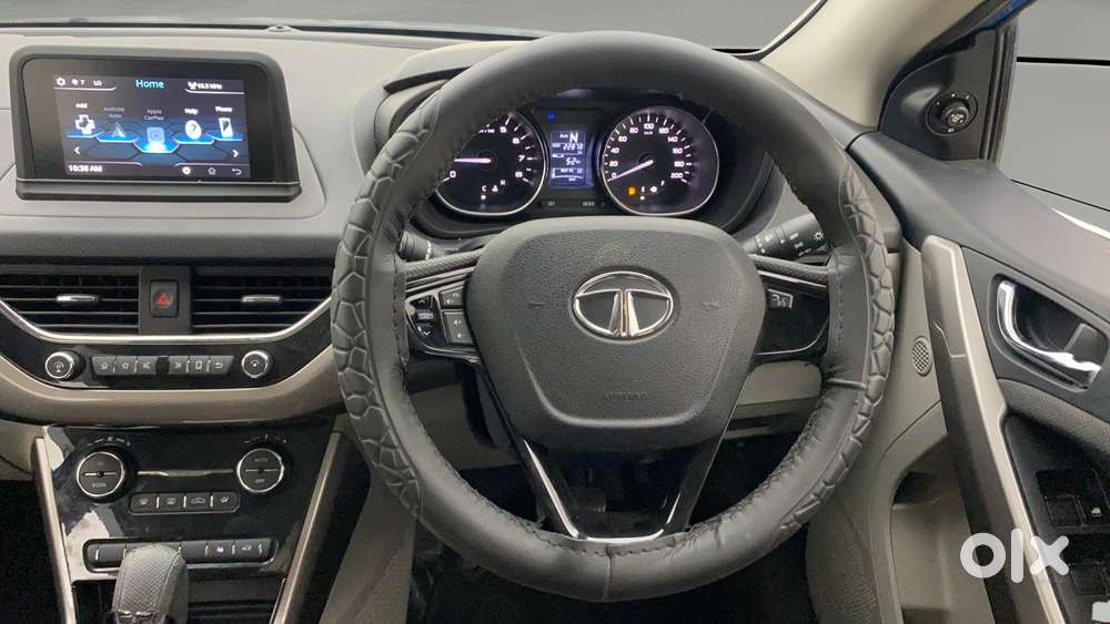 Tata Nexon 1.2 Revotron Xza Plus Dualtone, 2018, Petrol