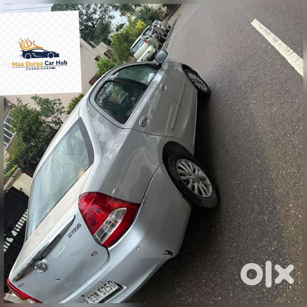 Toyota Etios, 2011, Petrol