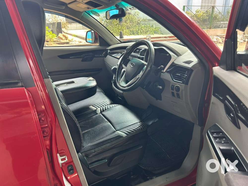 Mahindra Kuv 100 2016 (top End) Car