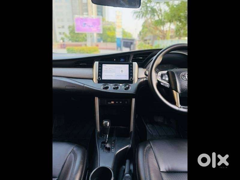 Toyota Innova Crysta [2020-ongoing] 2.4 Gx 7 Str, 2021, Diesel