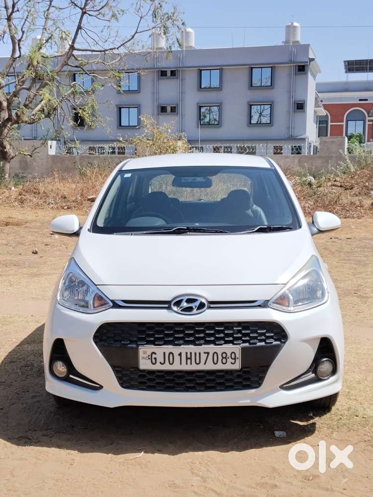 Hyundai Grand I10 1.2 Crdi Sportz Dual Tone, 2018, Diesel