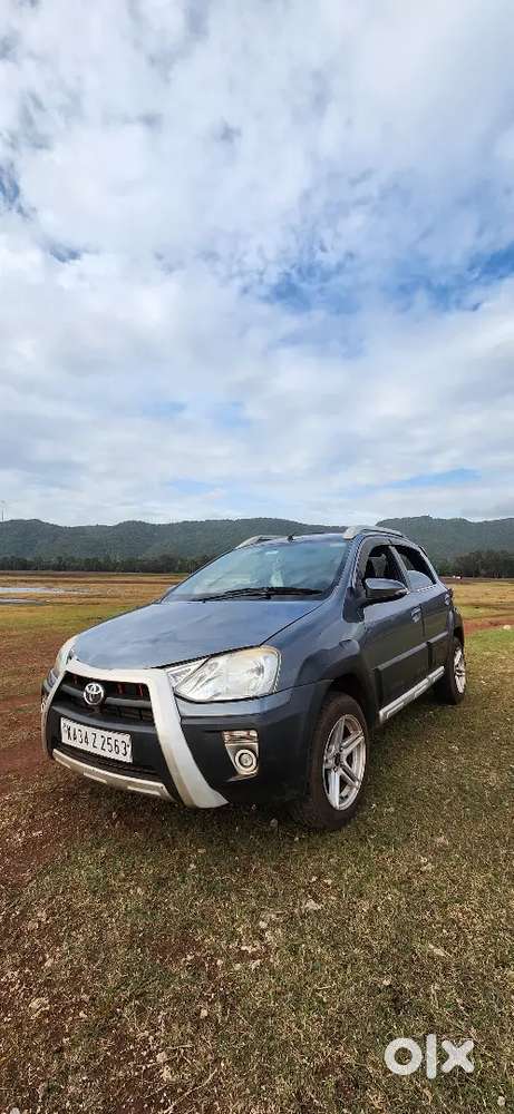 Toyota Etios Cross 2014 Edition