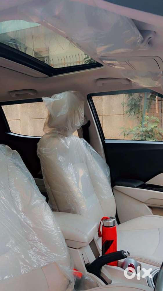 Mahindra Petrol Manual 2023 Car