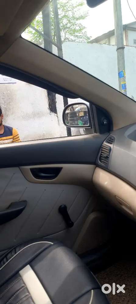 Hyundai Eon 2015 Lpg Well Maintained