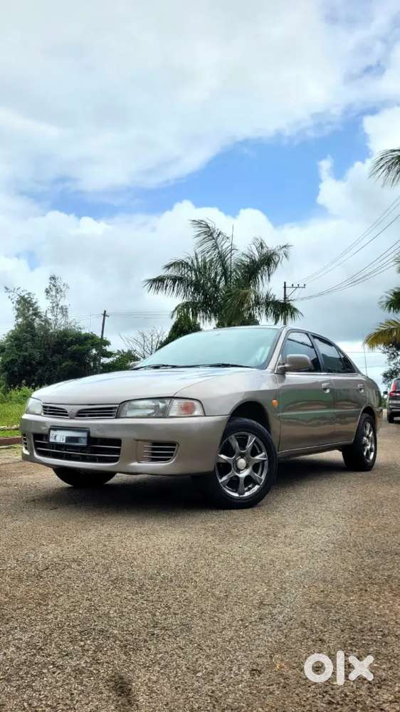 Mitsubishi Lancer 1999 Manual Km Driven