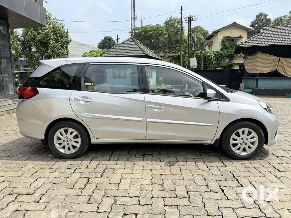 Honda Mobilio 1.5 V I-vtec, 2016, Petrol