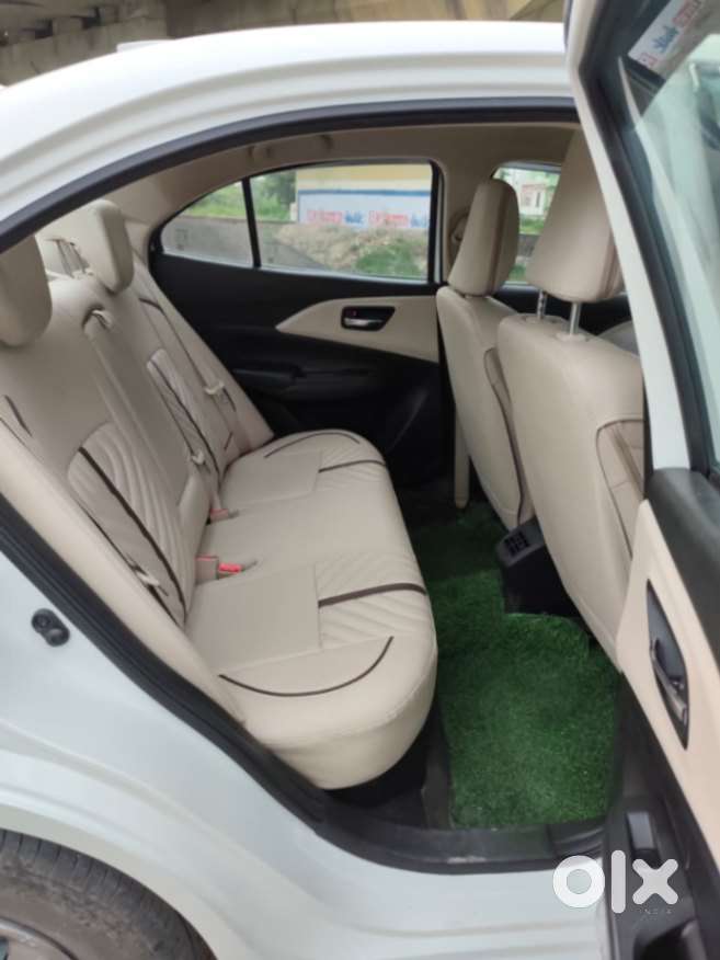Maruti Suzuki Dzire 1.2 Vxi, 2025, Petrol