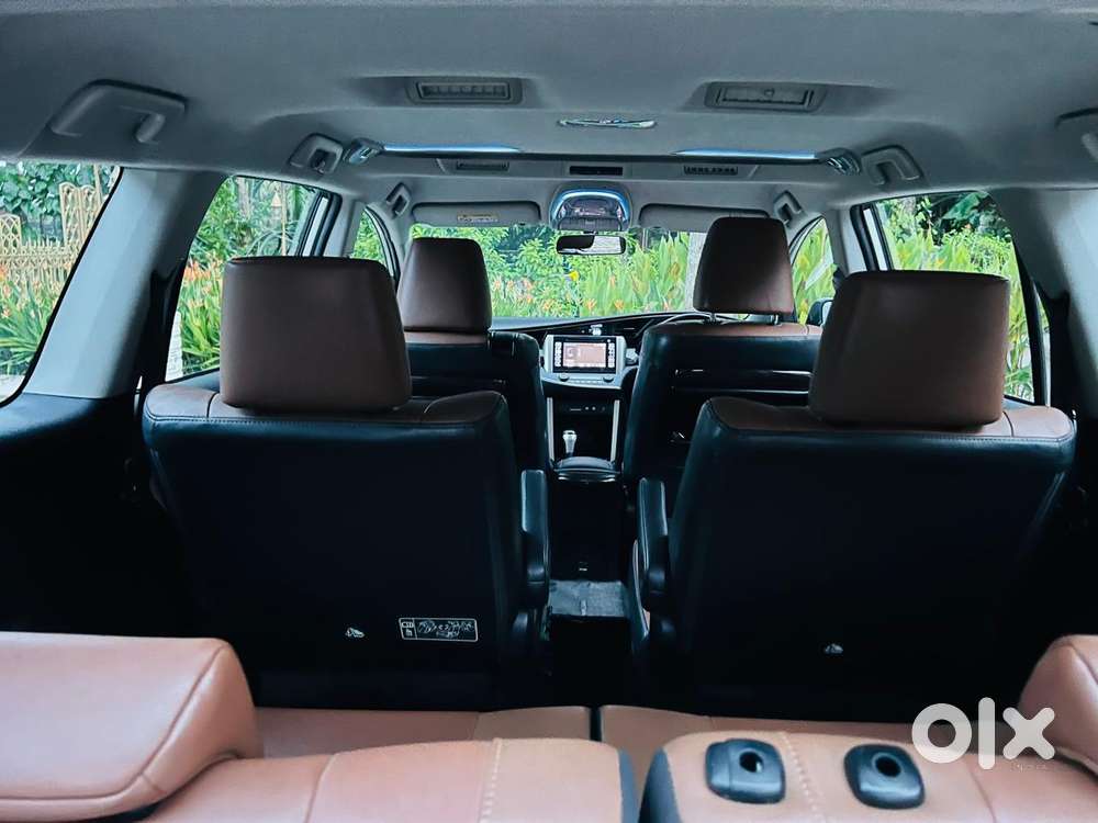 Toyota Innova Crysta 2.8z Automatic, 2019, Diesel