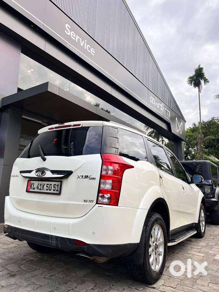 Mahindra Xuv500 2015 Diesel Well Maintained.