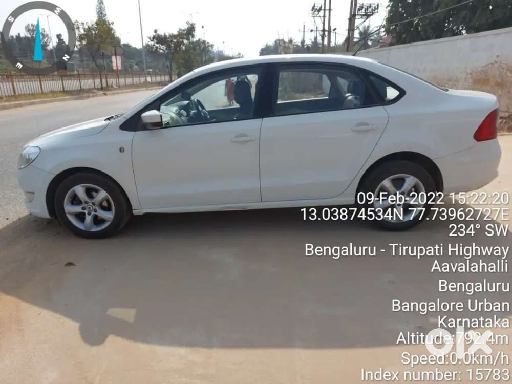 Skoda Rapid 1.6 Elegance 2013