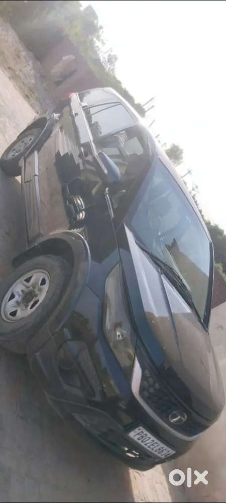 Tata Hexa 2017 Diesel 145000 Km Driven