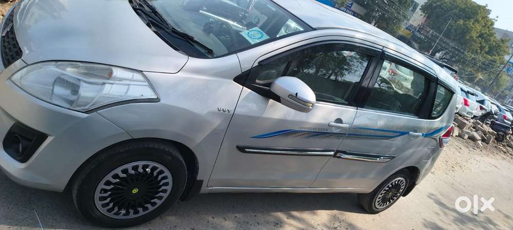 Maruti Suzuki Ertiga 1.5 Vxi, 2014, Cng & Hybrids