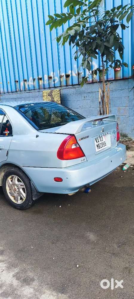 Mitsubishi Lancer Le Modal Petrol Vehicle