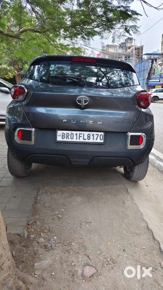 Tata Punch 1.2 Revotron Creative Amt Dual Tone, 2022, Petrol