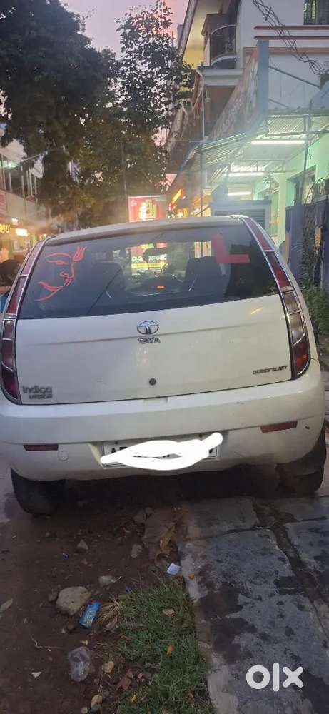 Tata Indica Vista Quadrajet 2012