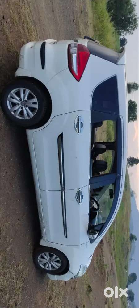 Maruti Suzuki Ertiga Zdi 2017