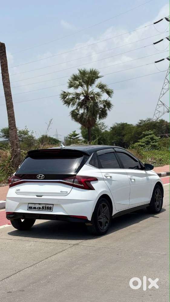 Hyundai I20 1.2 Sportz (o), 2022, Cng & Hybrids