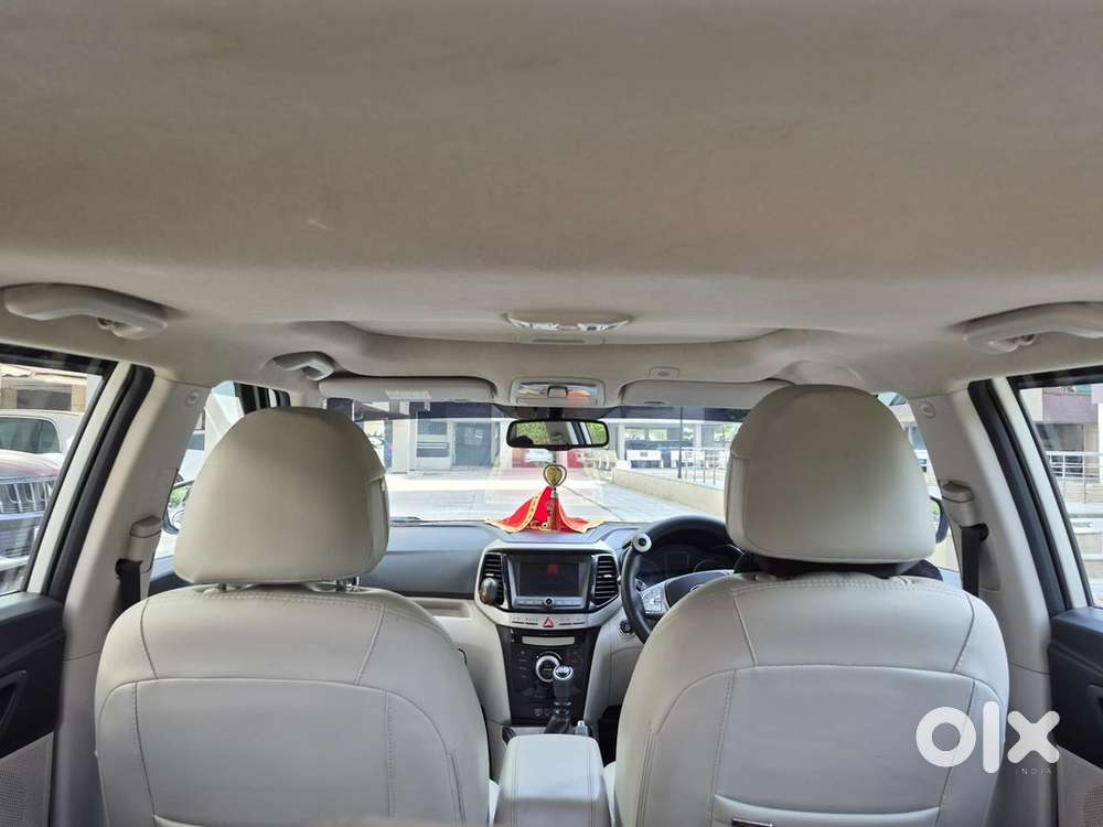 Mahindra Xuv300 2019 Petrol Well Maintained
