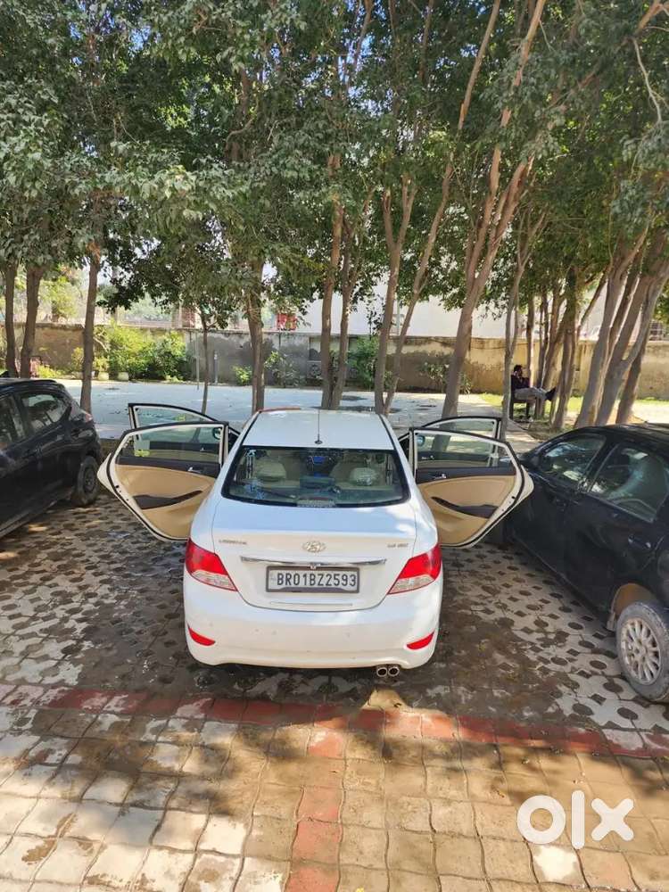 Hyundai Verna 2014 Petrol 27340 Km Driven