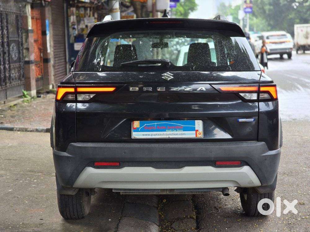 Maruti Suzuki Brezza 1.5 Zxi Smart Hybrid, 2024, Petrol