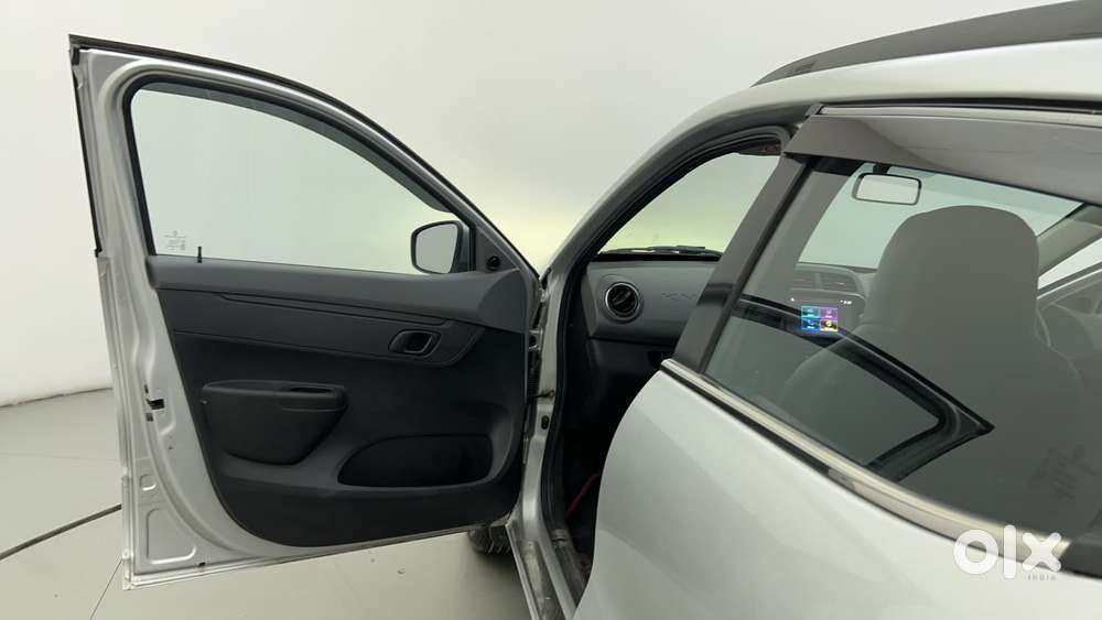 Renault Kwid 2019-ongoing 1.0 Rxt Amt (o), 2020, Petrol