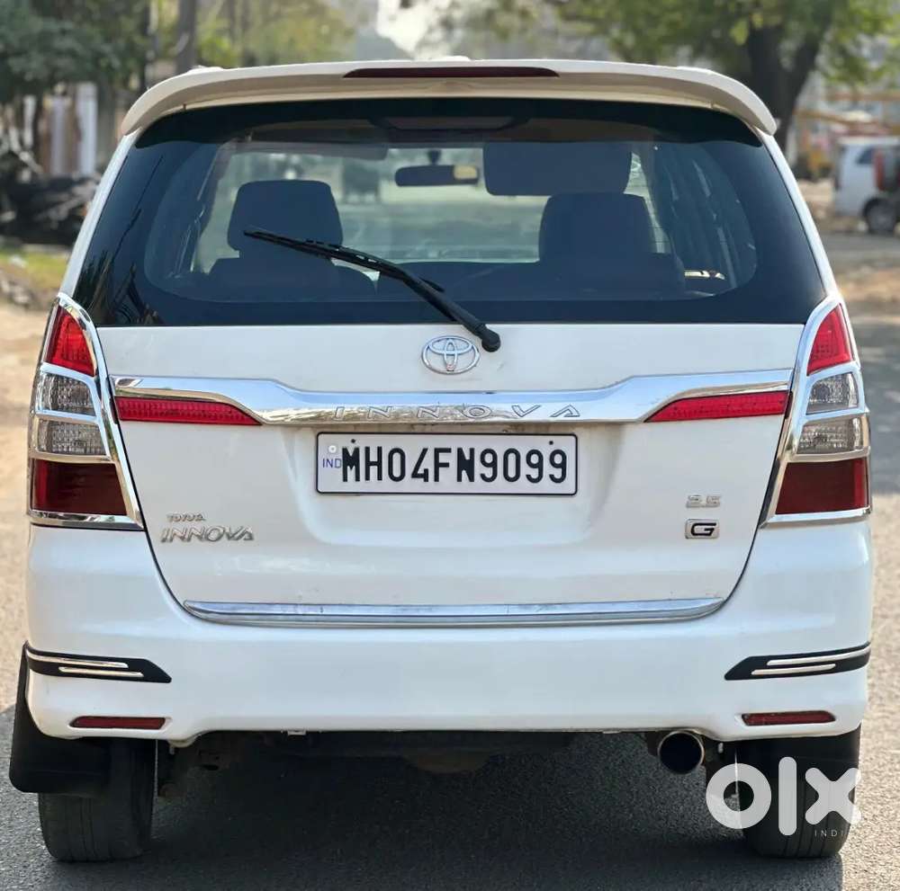 Toyota Innova 2012 Diesel Well Maintained
