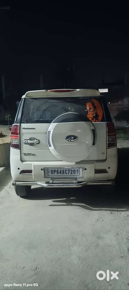 Mahendra Tuv 300