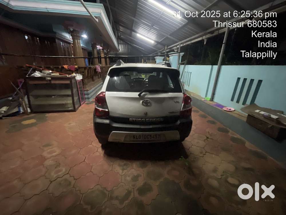 Toyota Etios Cross 2014