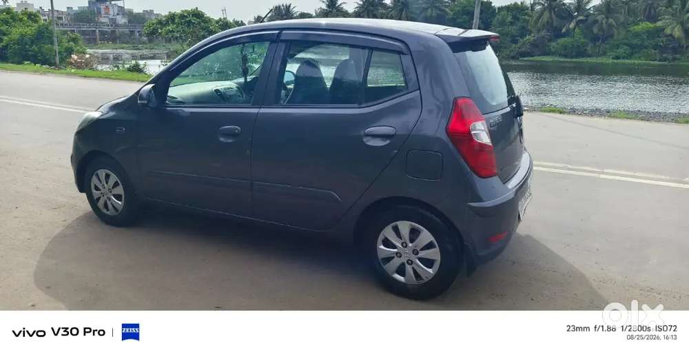 Hyundai I10 Sportz 2011