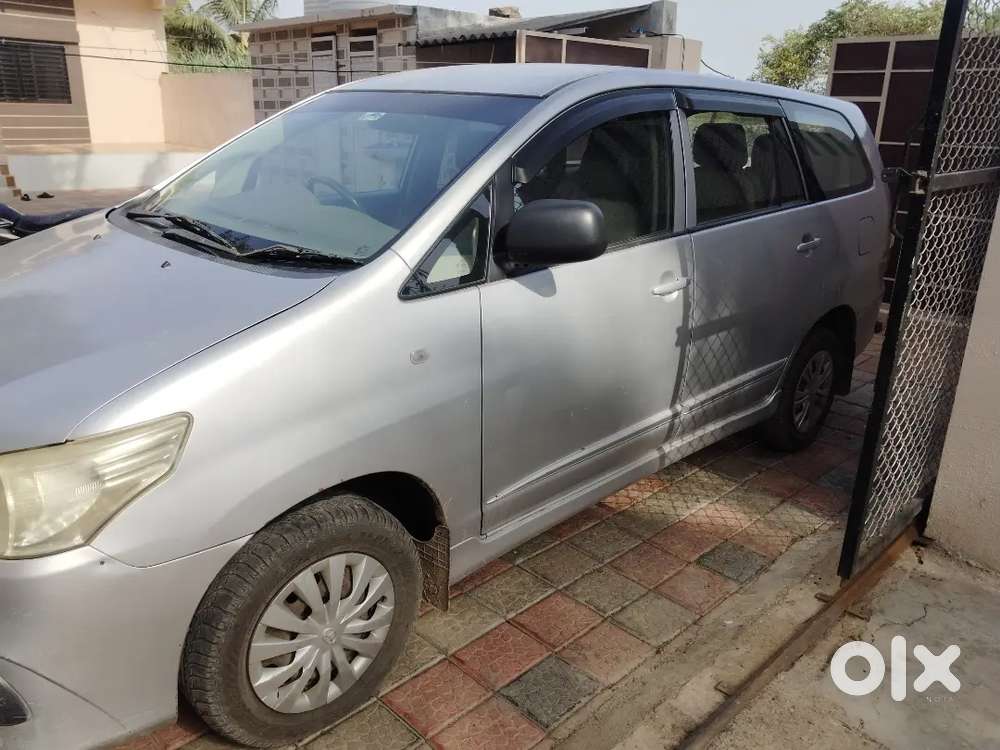 Innova 2.5 G 7 Seater Diesel